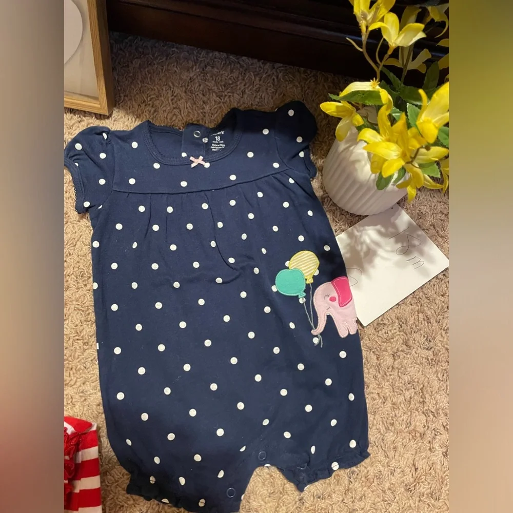 5 Piece BABY GIRL BUNDLE SIZE 18M Onesies, Pants, Leggings 4 outfits Gently used